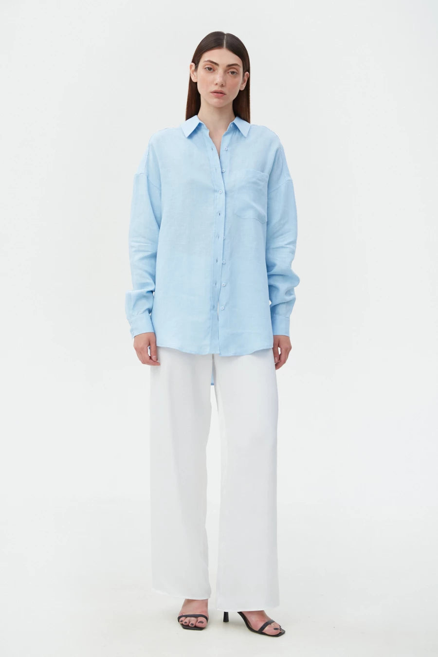 Blue loose-fit linen shirt