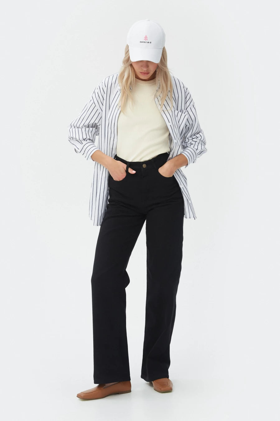 Black denim wide leg jeans