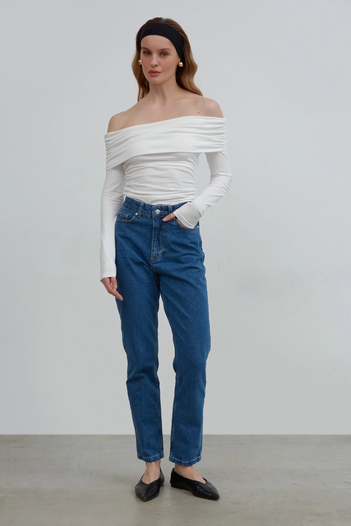 Mom fit jeans in blue denim