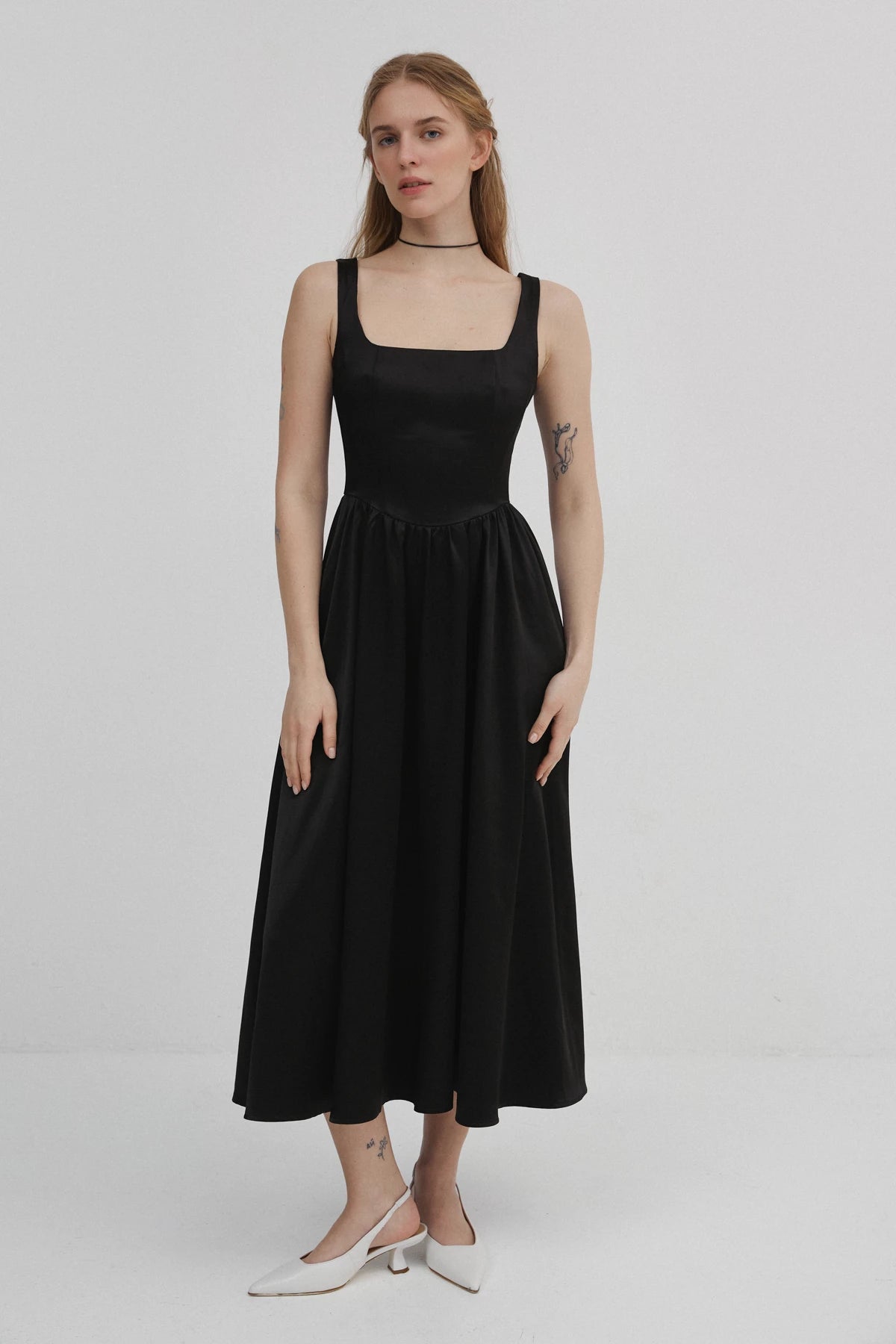 Black midi sundress made of satin-atlas