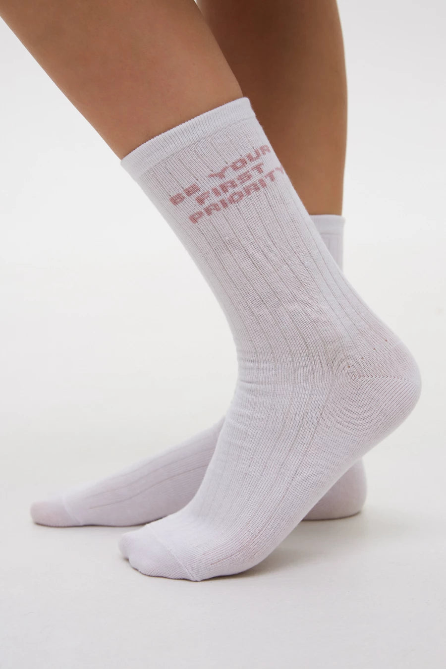 Milky cotton socks "Be your first priority"