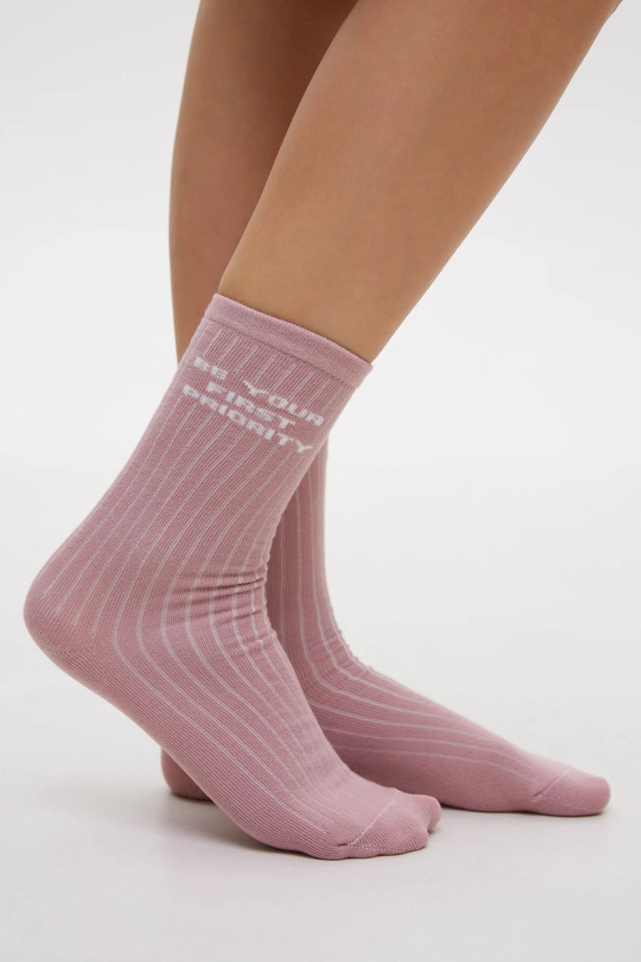 Pale pink cotton socks "Be your first priority"