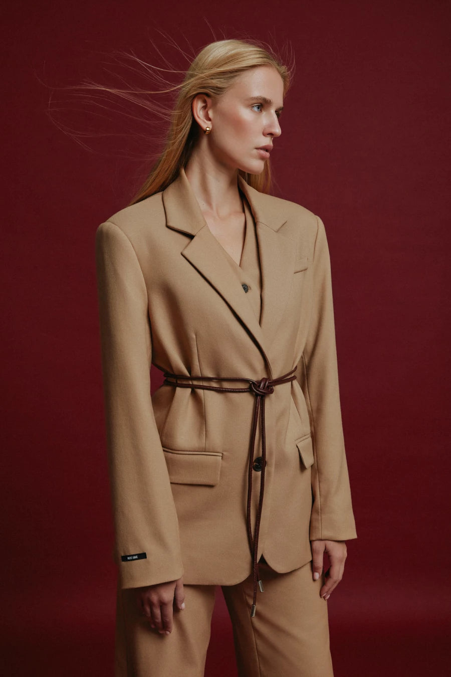 Beige single-breasted jacket of a free cut with viscose