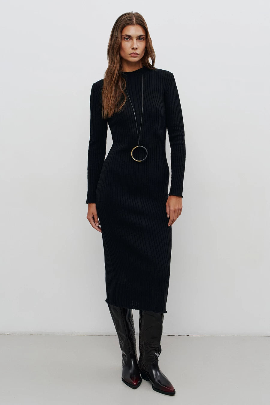 Black knitted long midi dress in a rib with wool