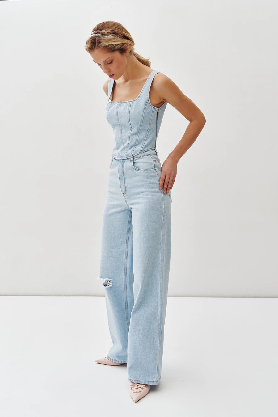 Long light blue denim jeans